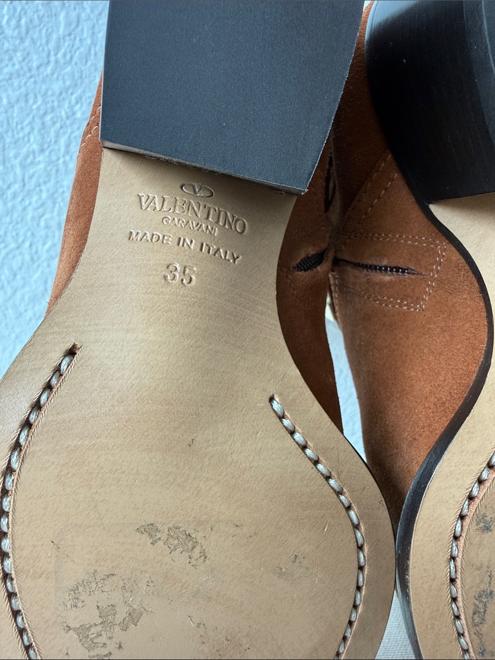 NWOT Authentic Valentino Garavani Brown Suede Studded Ankle Booties - Picture 7 of 7